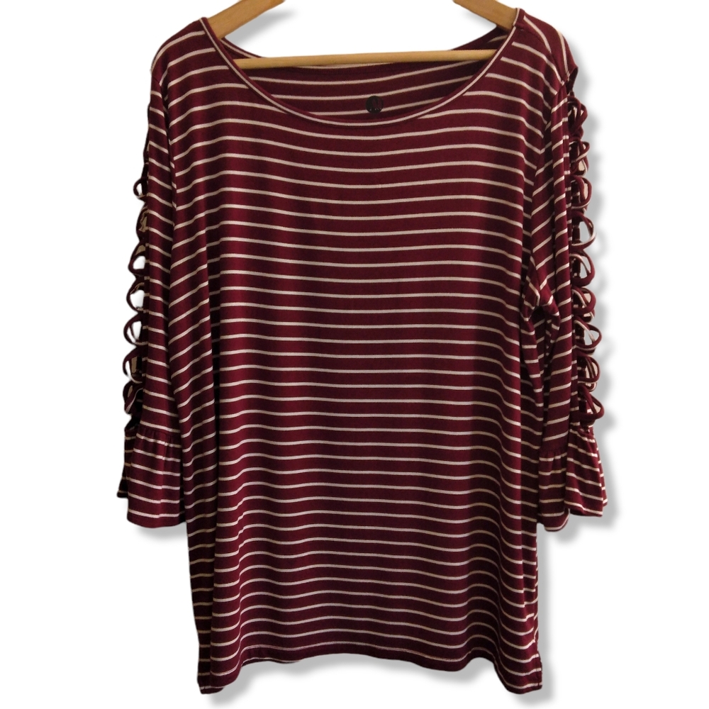 A&I cranberry and white striped flowy shirt with open sleeve detailing size XL